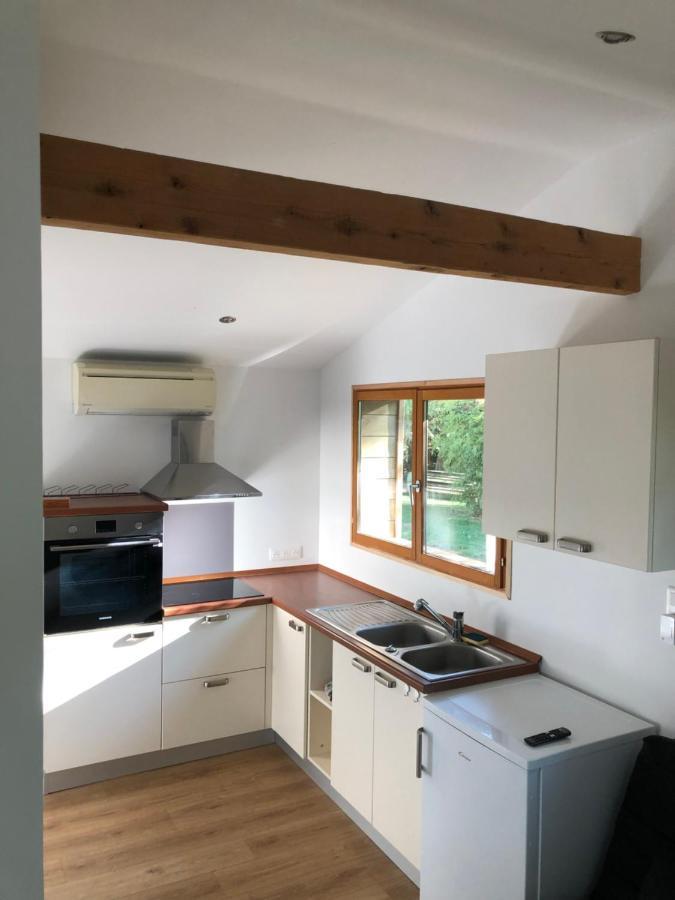 Tiny House Detente Nature La Maison Du Pecheur Pulligny Zewnętrze zdjęcie